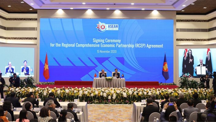 Lancement du plus grand bloc de libre-échange au monde avec la signature du RCEP